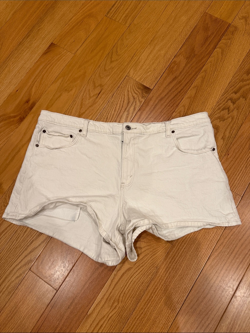 Abercrombie & Fitch White Denim Cutoff Shorts